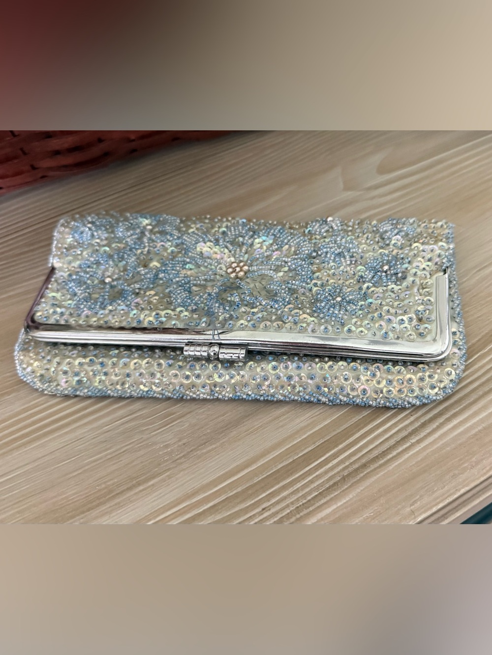 Vintage ladies Embellished Iridescent Sequin Clutch - Women Bags